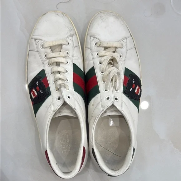 Gucci | Shoes | Gucci Mens White Sneakers With Green And Red  display picture 1